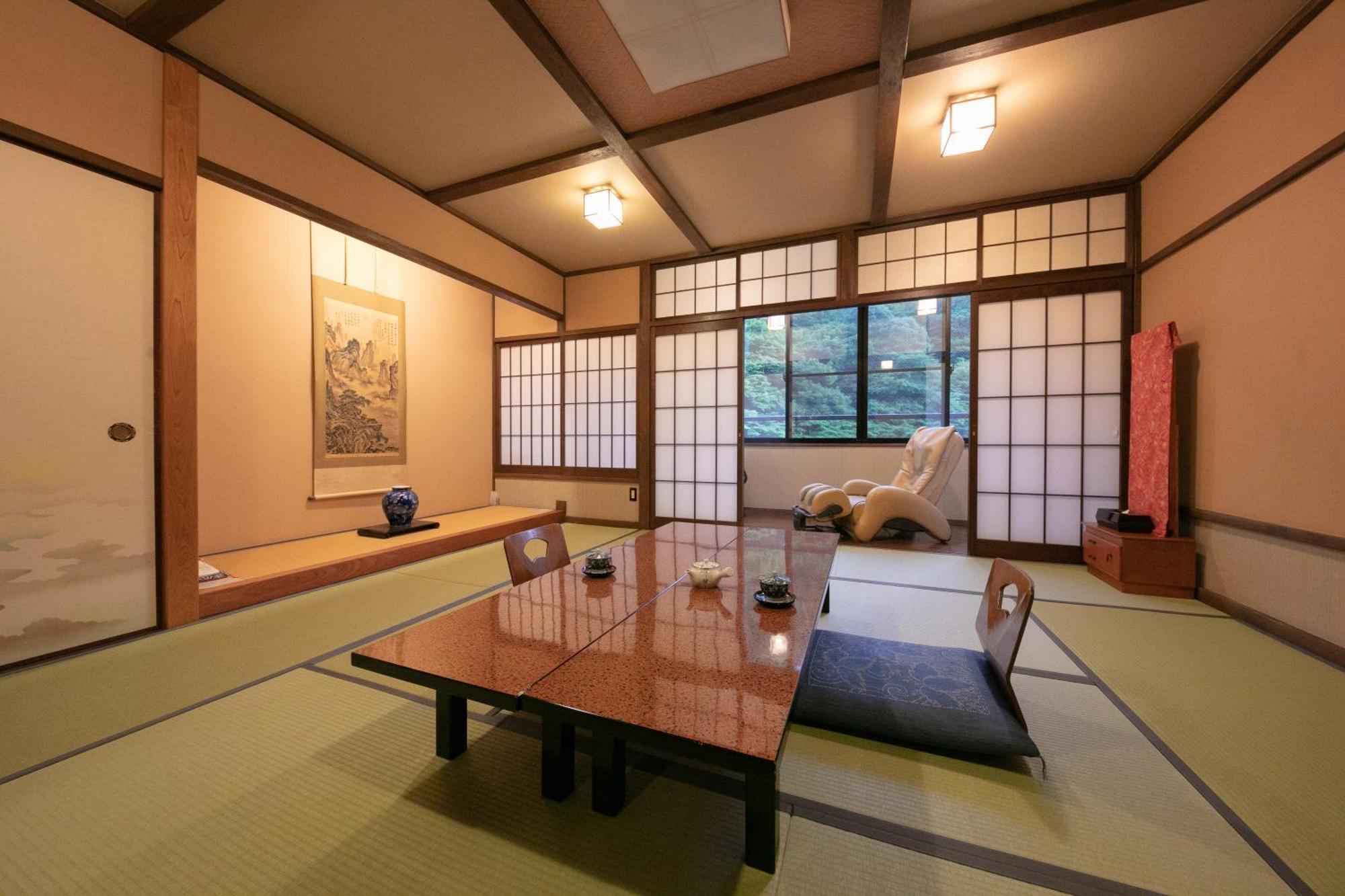 Yumoto Ueyama Ryokan هيميجي المظهر الخارجي الصورة